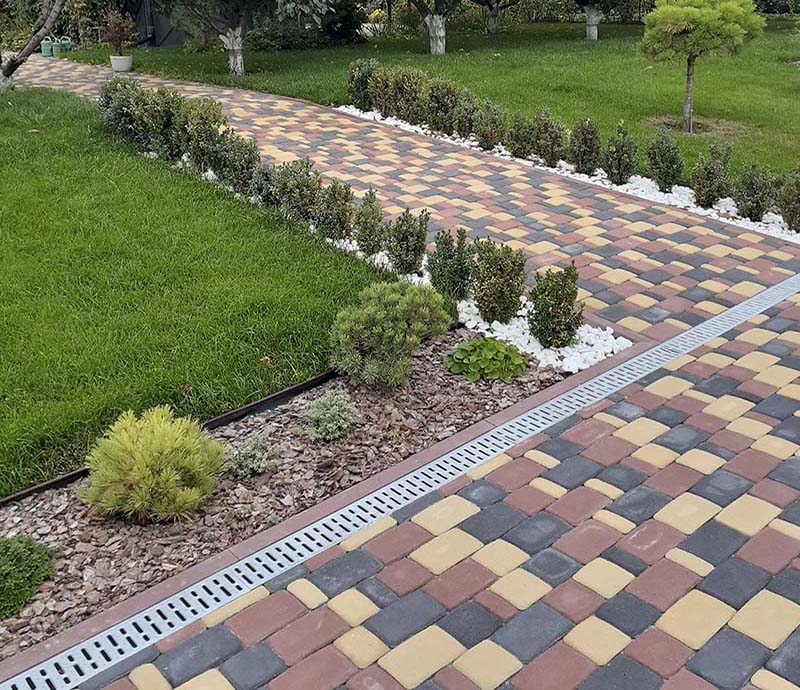 «Greentrava»: Укладка тротуарной плитки (Киев, Киевская область) – фото 1